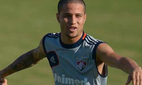 Fluminense faz treino tático e Bruno segue como dúvida