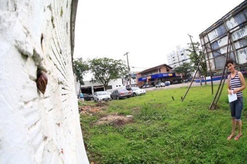 Moradora Do Bairro Am Rica Em Joinville Reclama De Prolifera O De