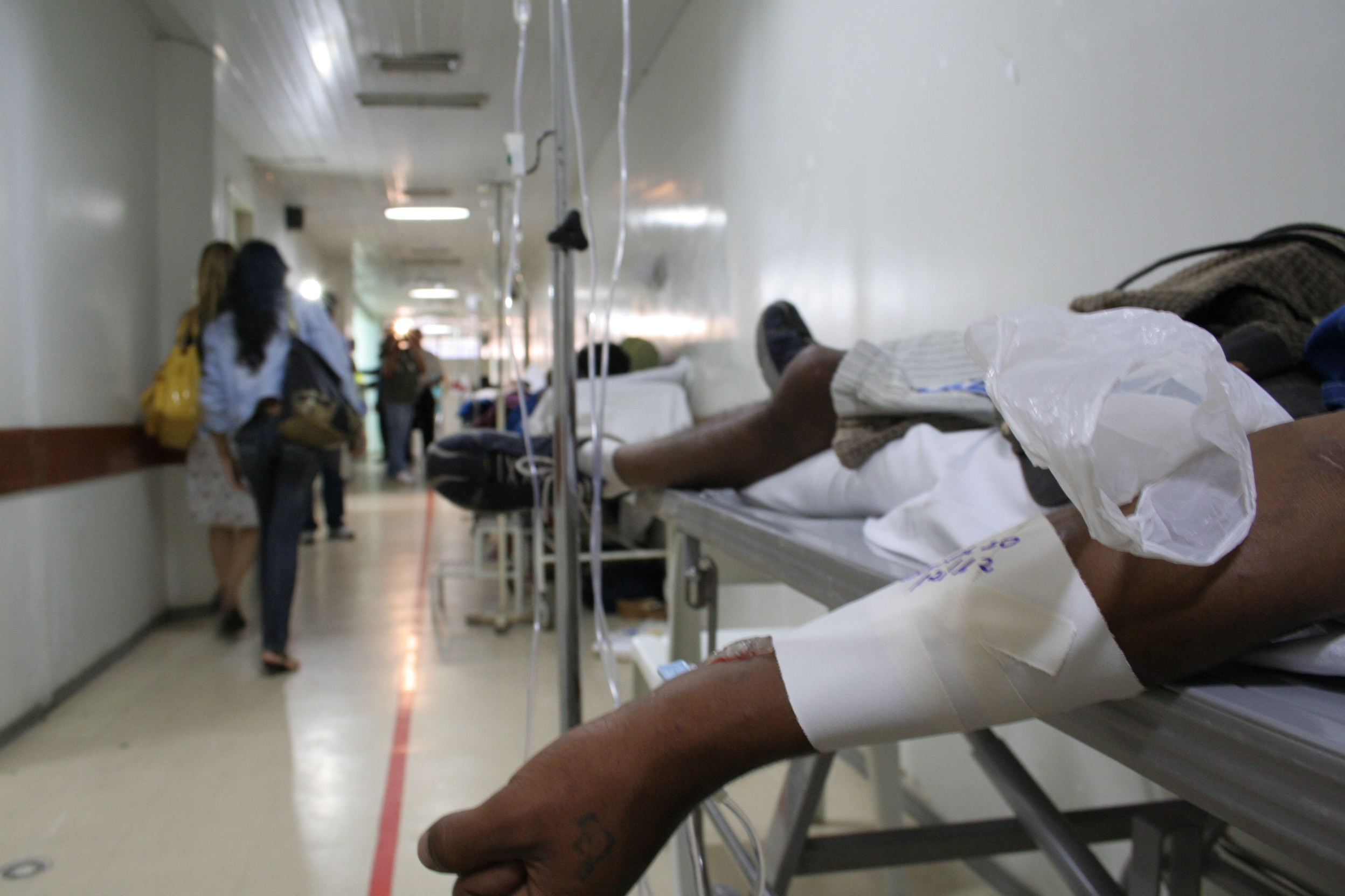 Emergência do hospital Celso Ramos terá duas paralisações por dia - Edu Cavalcanti/Arquivo/ND