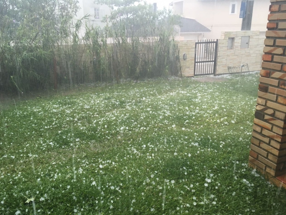 Granizo Destelhamentos E Falta De Luz Dez Cidades Catarinenses