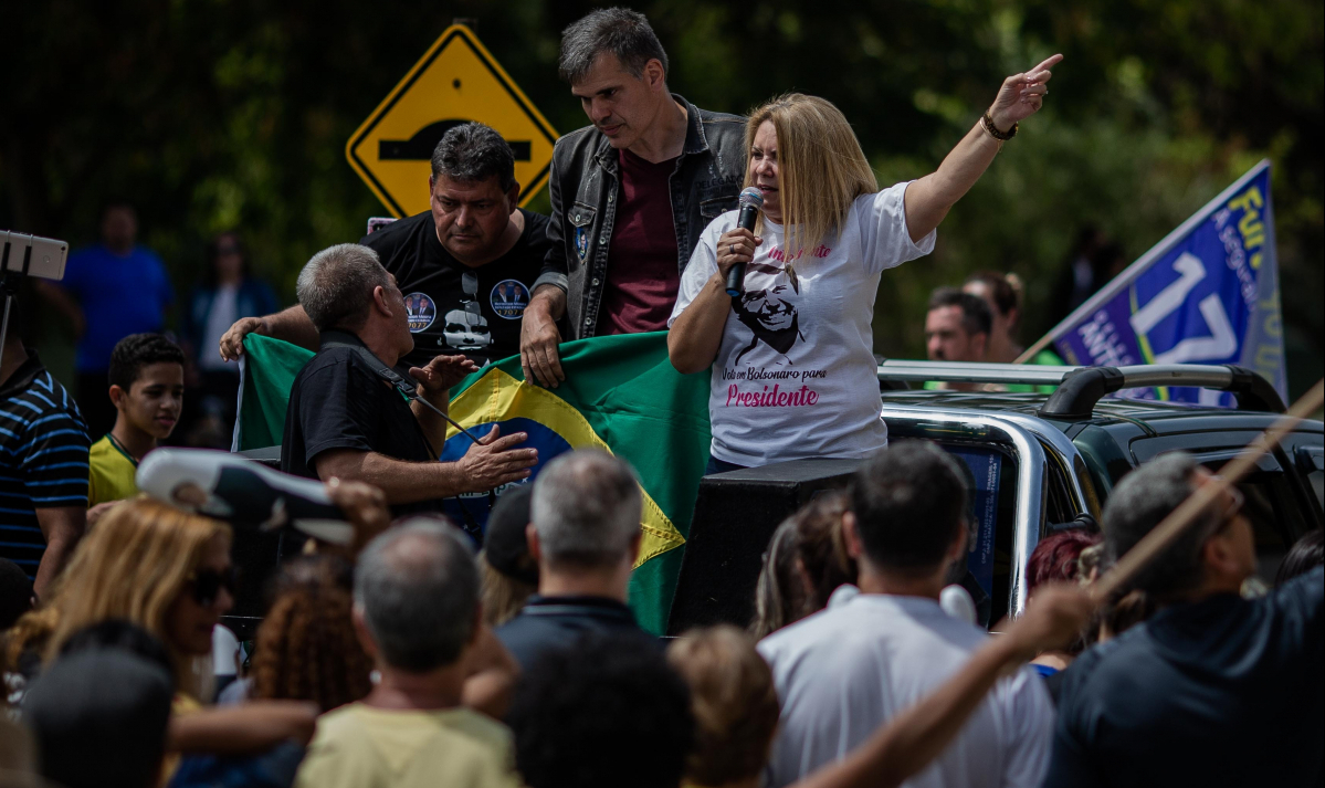 Ex Mulher De Bolsonaro Ataca Folha Nega Amea A E Faz Campanha Para O