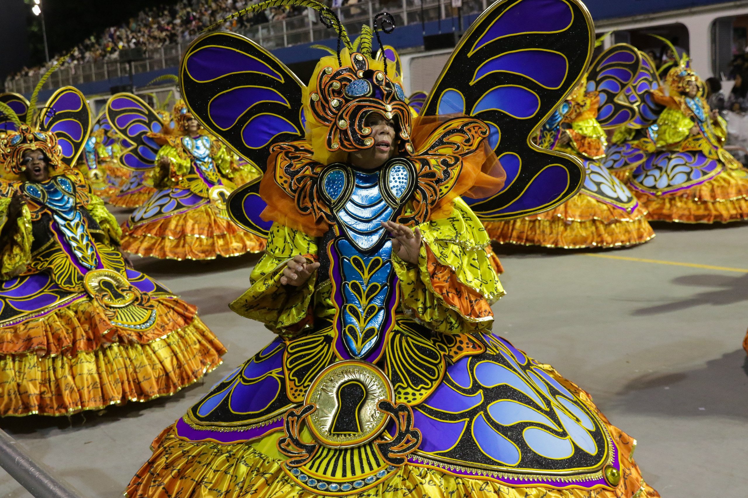 Guia De Ouro Conquista T Tulo In Dito Do Carnaval De S O Paulo