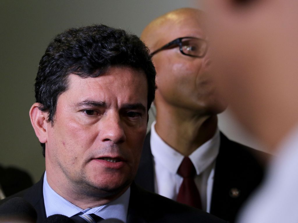 Moro deixa Podemos para o União Brasil e deve desistir da candidatura à