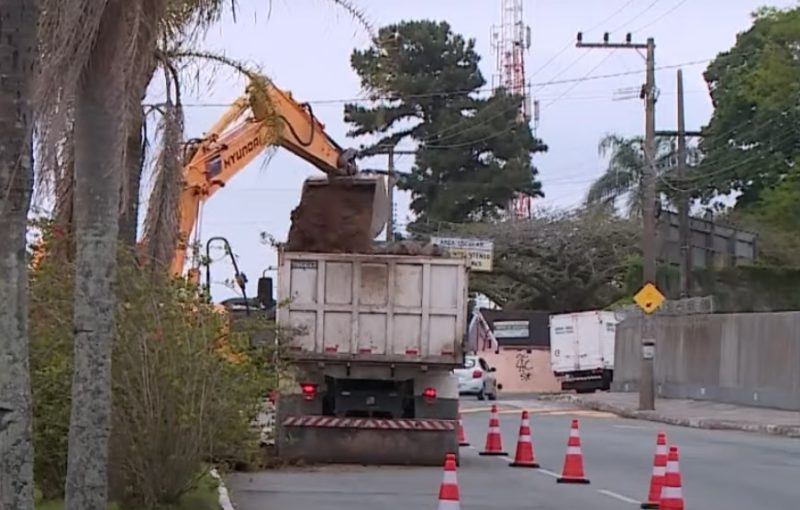 Primeira Etapa Das Obras Da Avenida Ivo Silveira Em Florian Polis J