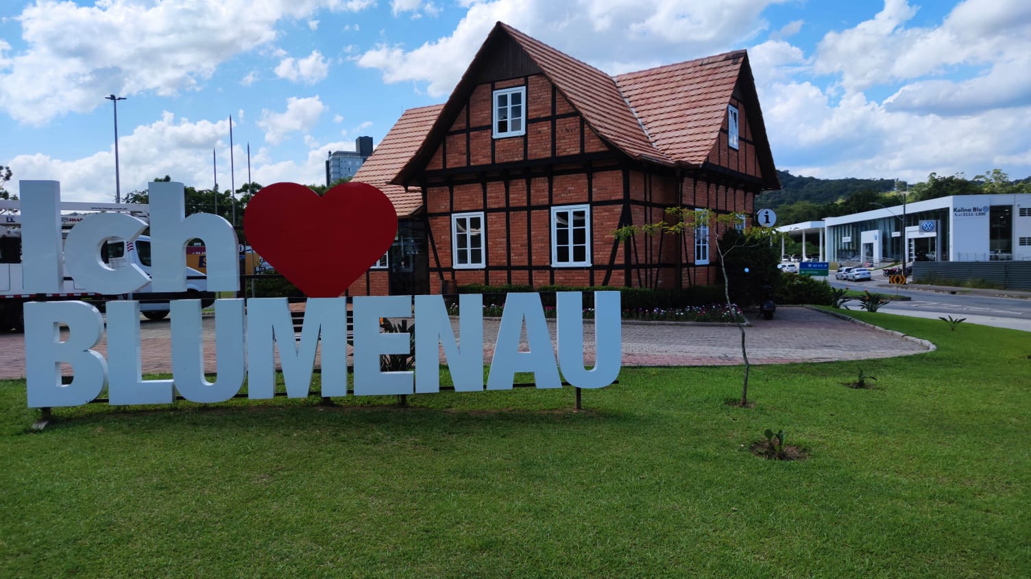 Quinta Feira Deve Ser De Temperaturas Altas Em Blumenau