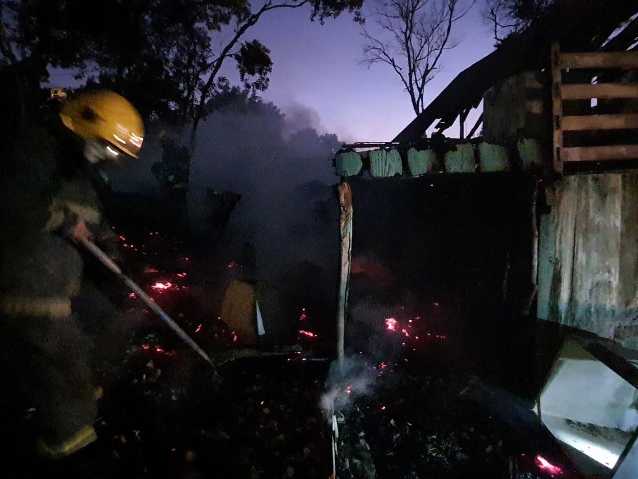 Fotos Suspeito De Incendiar Casa Preso Em Bigua U