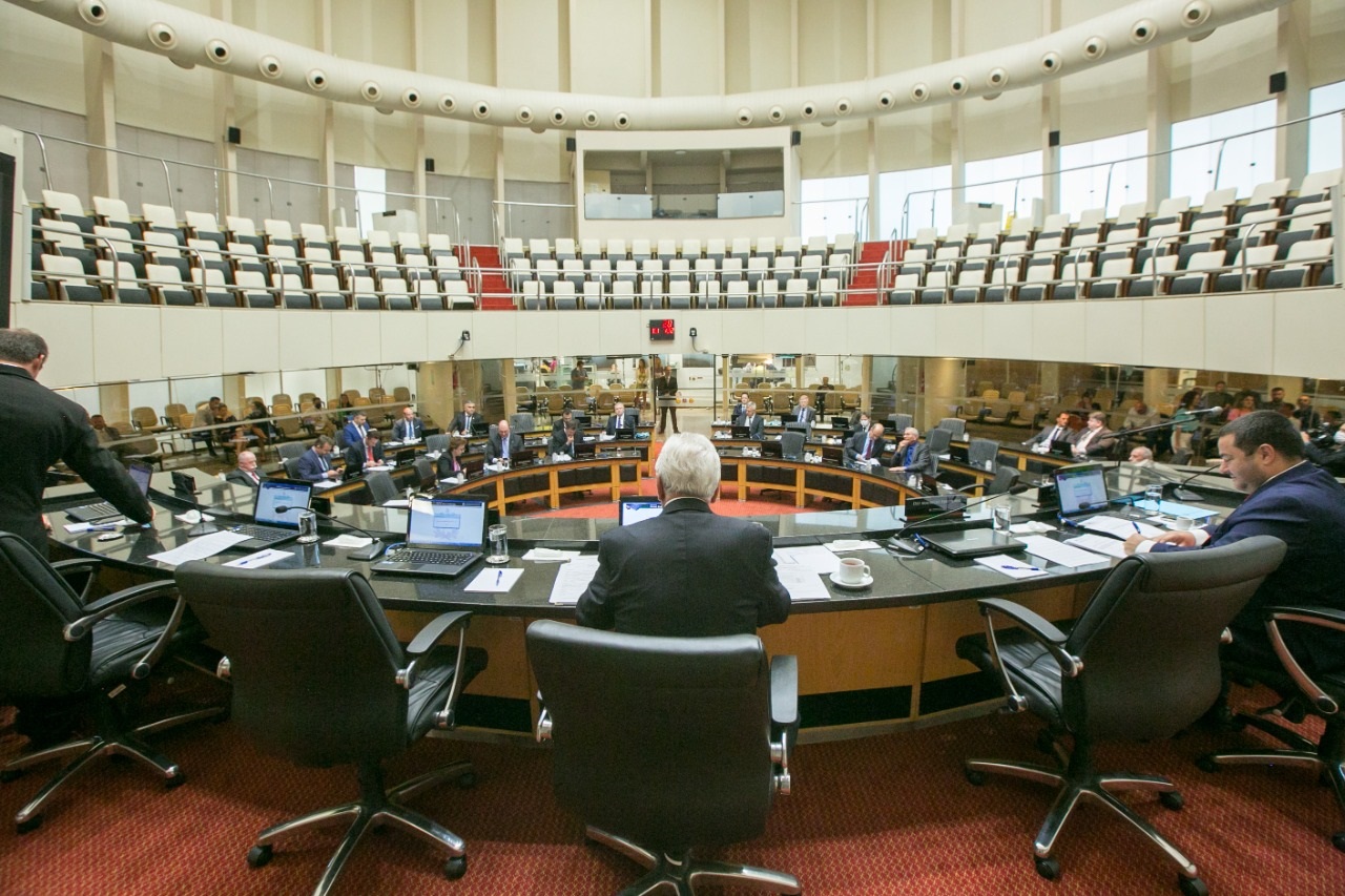 Votação do veto à redução do ICMS é retirada da pauta na Alesc