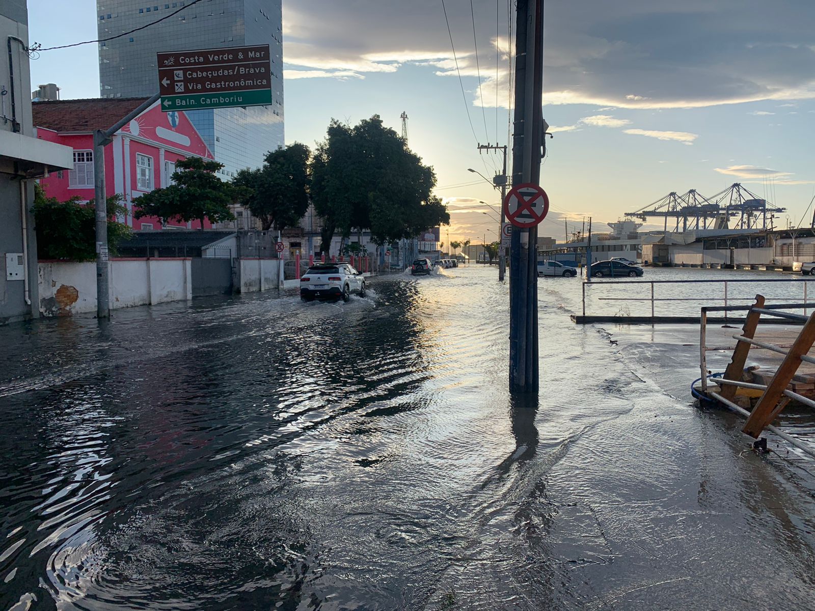 Depois do ciclone Defesa Civil de Itajaí acende alerta para maré alta