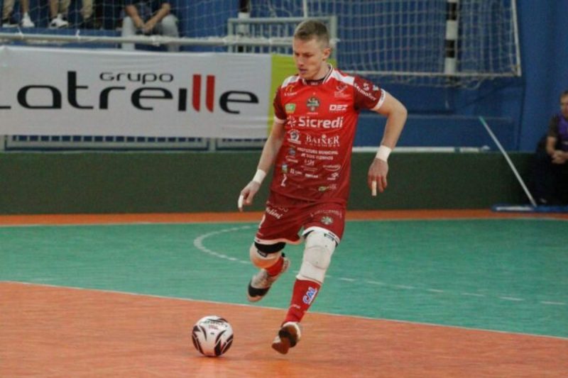 Novo Goleiro Do Jec Futsal Catarinense E Criado Na Base Do Rival