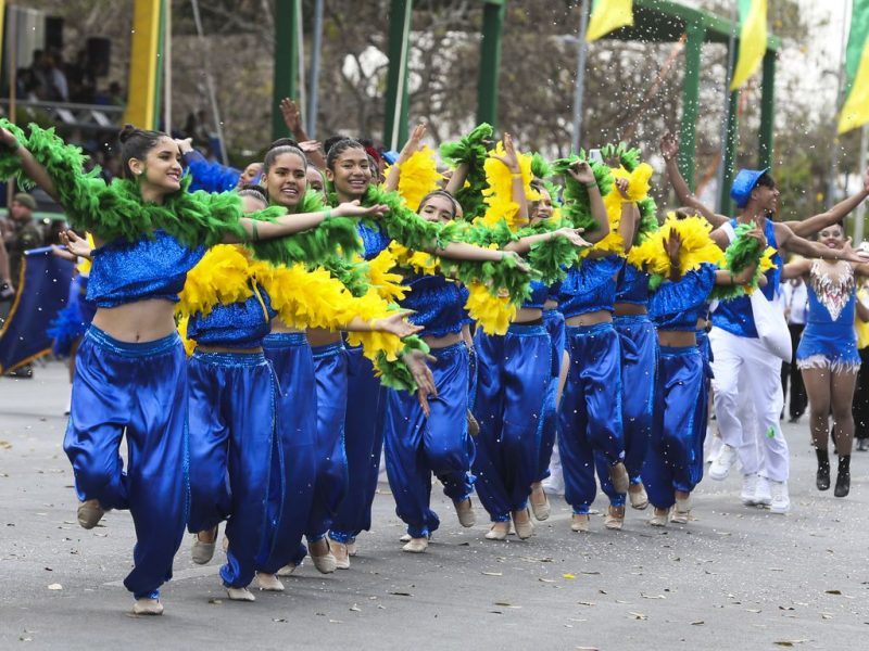 FOTOS Veja como foi o desfile da Independência em Brasília