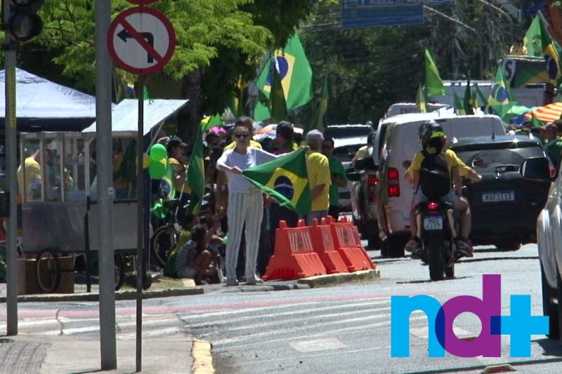 V Deo Moradores Fazem Manifesta O Durante Feriado Da Proclama O Da