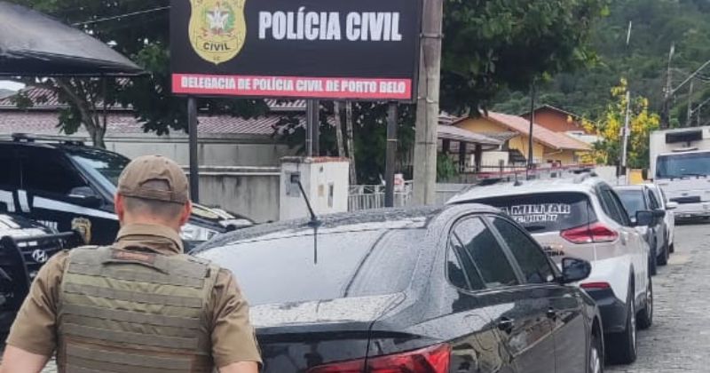 Invas O Seguida De Furto Termina Em Persegui O Policial Em Cidades Do