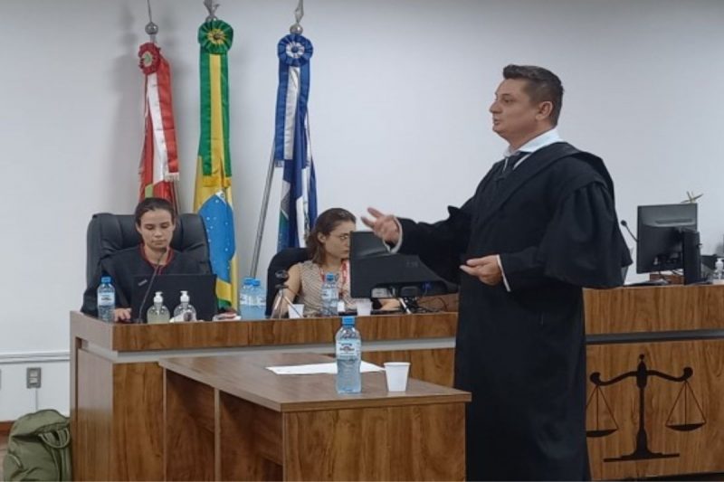 Júri condena acusado de tentar matar homem e deixar vítima tetraplégica