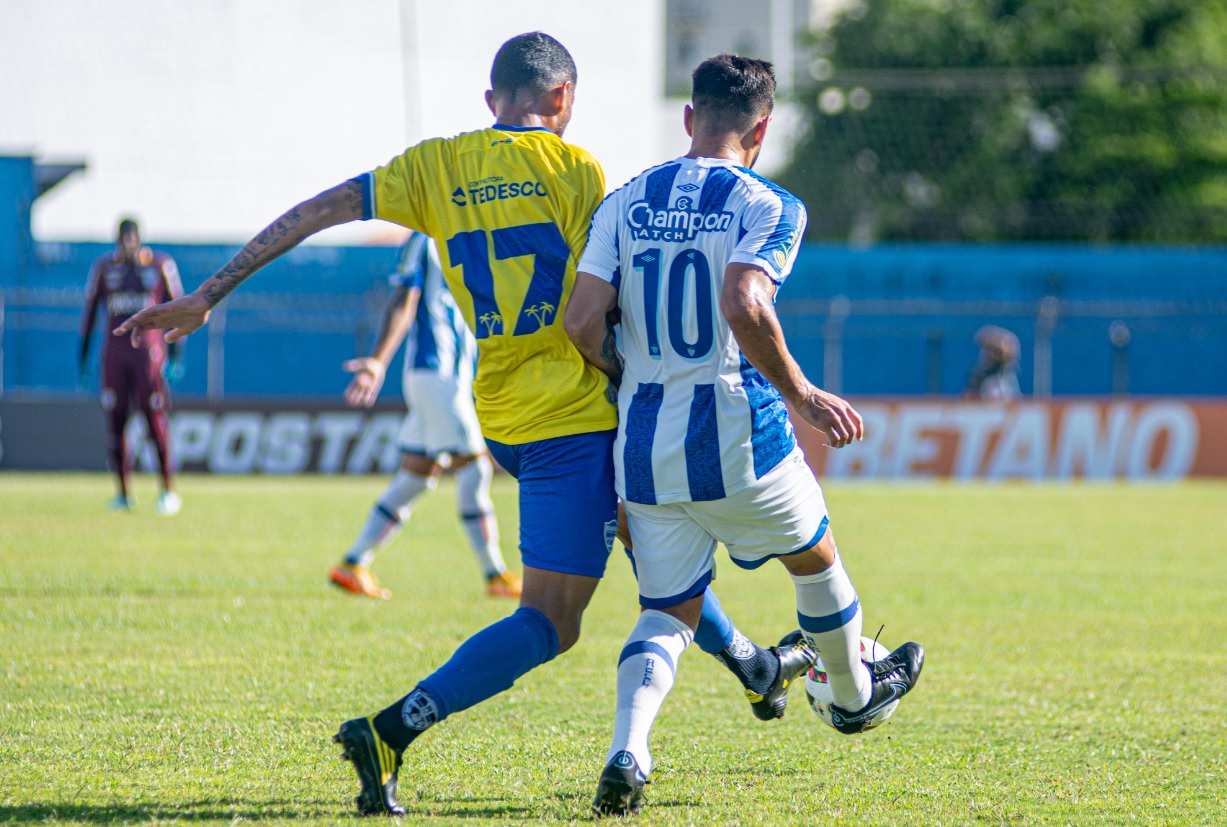 Barra Vence O Ava Em Jogo De Sete Gols E Duas Viradas