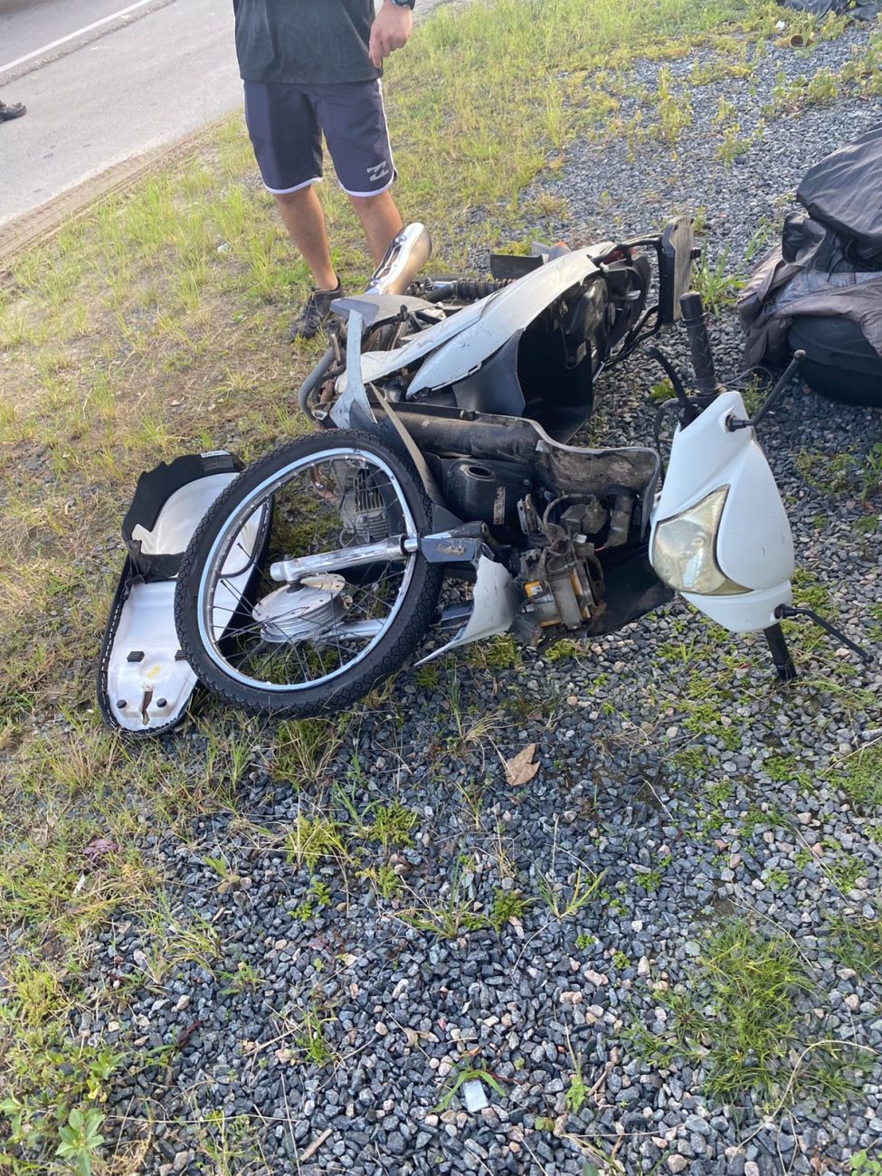 V Deo C Mera De Seguran A Registra Momento Em Que Motociclista Colide