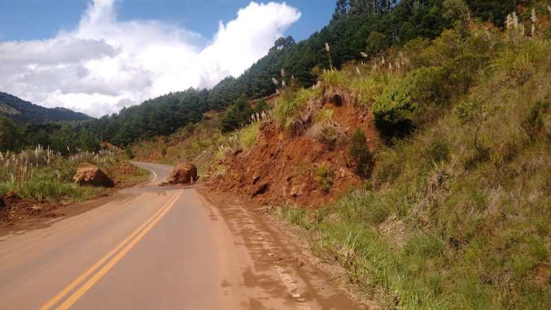 Rodovia Entre Urubici E S O Joaquim Interditada Ap S Queda De