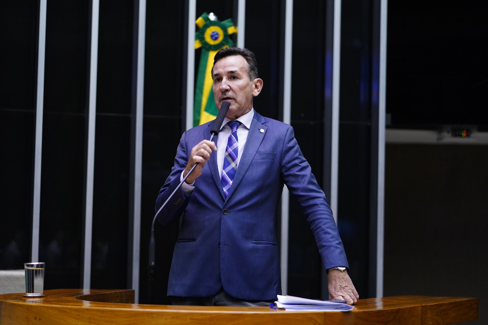 Deputado Catarinense Cobra Lista De Bilion Rios Que Estariam Mamando