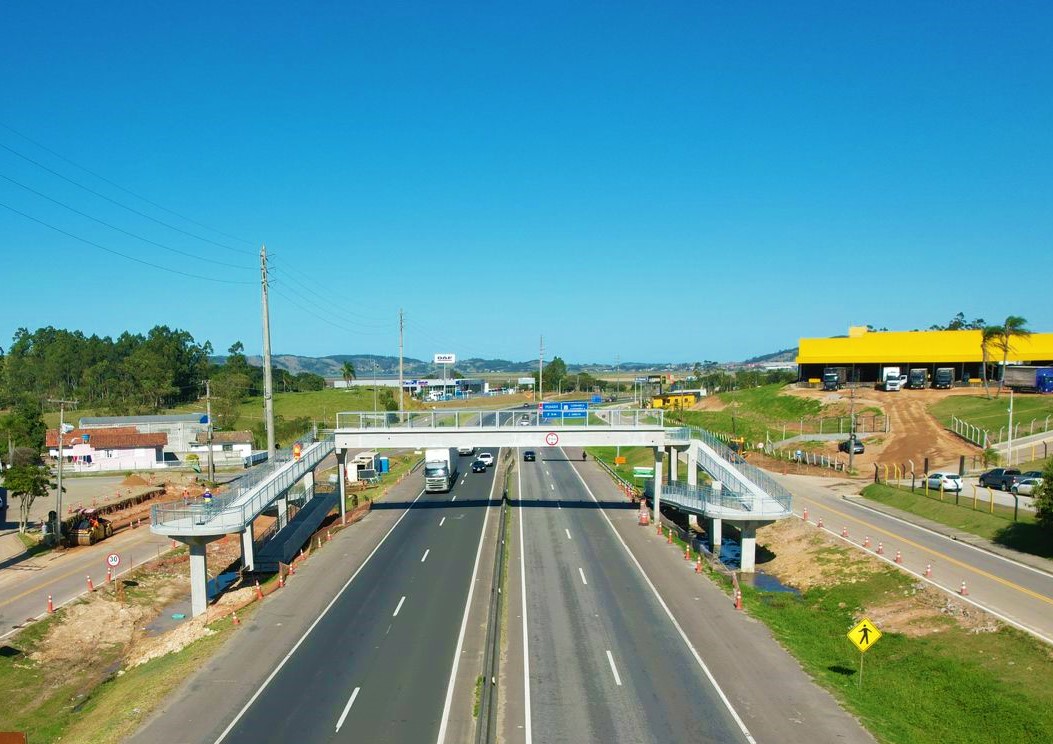 Obras Da Nova Passarela Na Br Em Tubar O Entram Em Fase Final