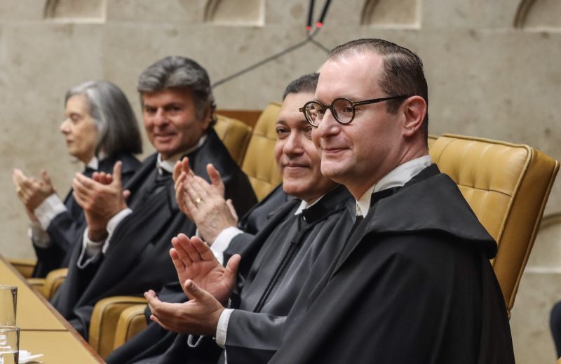 Cristiano Zanin Toma Posse Como Novo Ministro Do STF