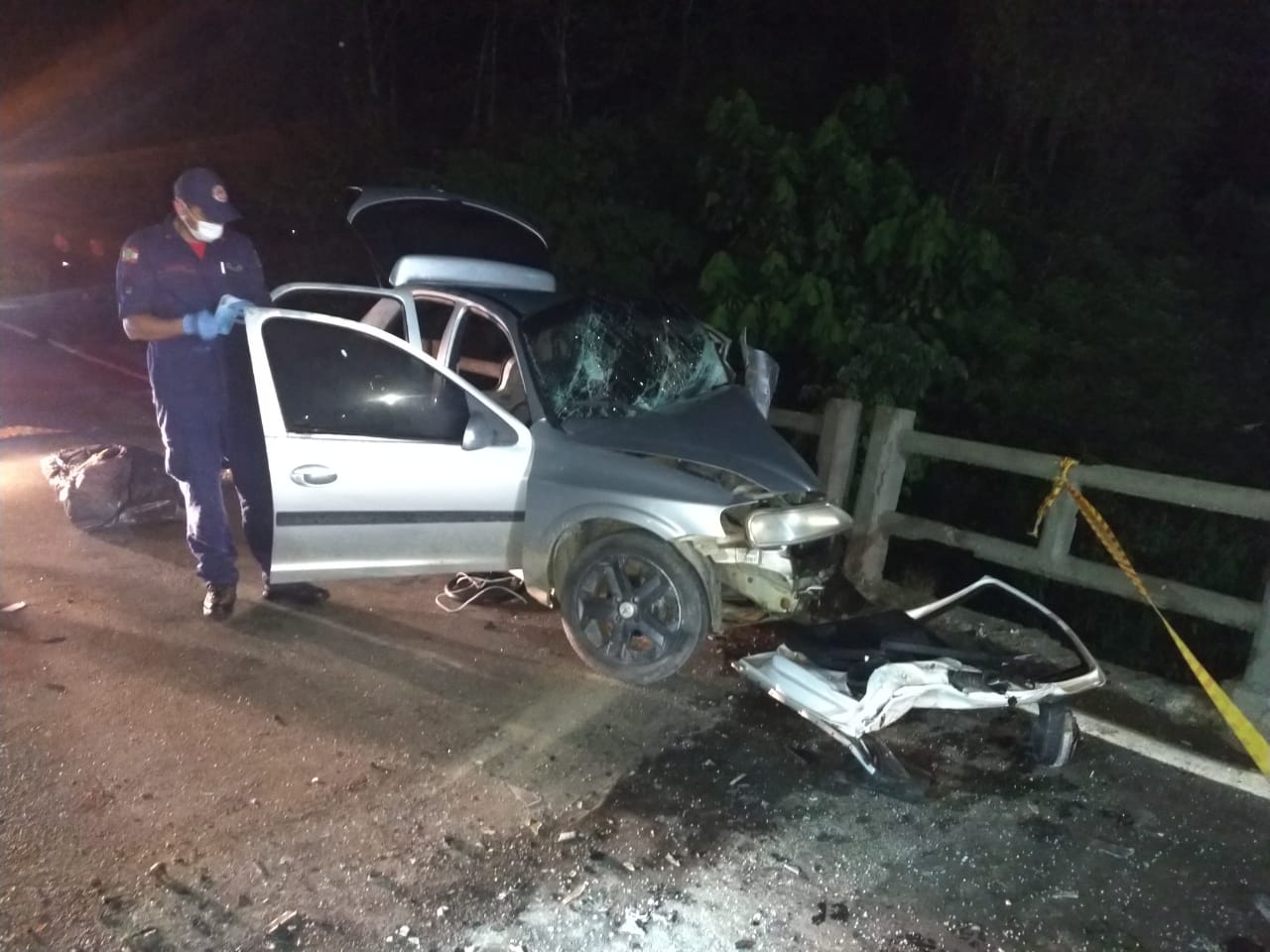 Acidente Na Br Em Rio Do Sul Mata Dois Irm Os E Deixa Carro