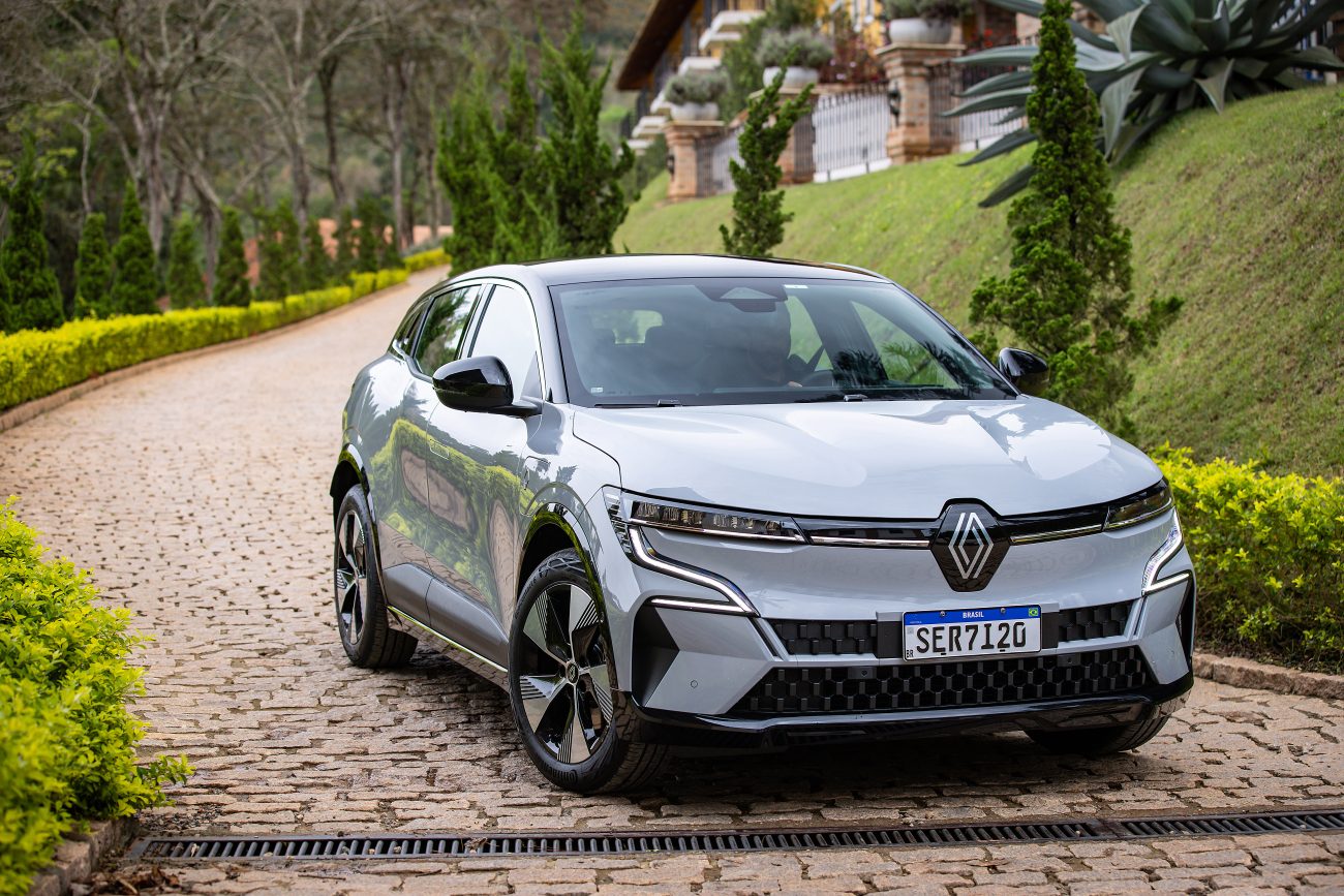 Renault Megane El Trico Chega Design High Tech