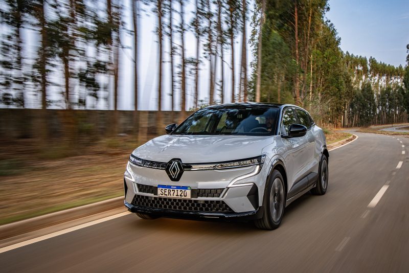 Renault Megane El Trico Chega Design High Tech