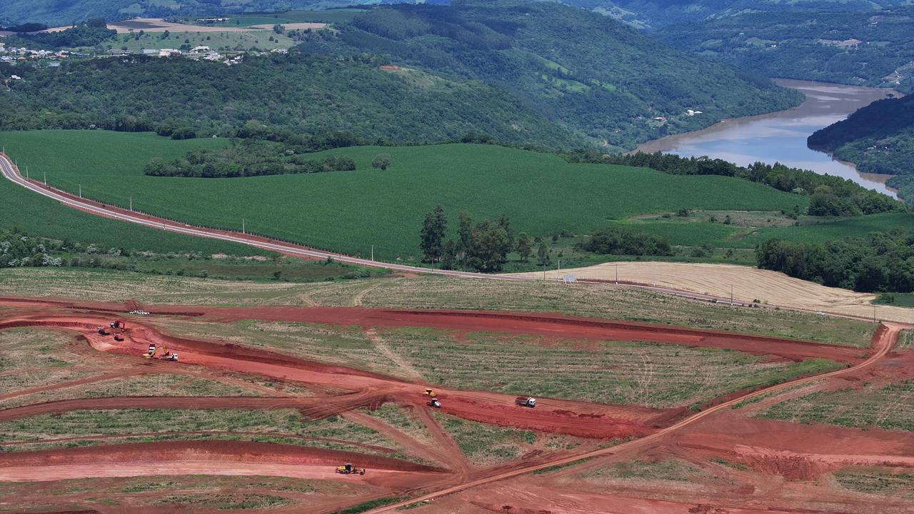 FOTOS Obra do Autódromo Internacional de Chapecó chega em 30 de