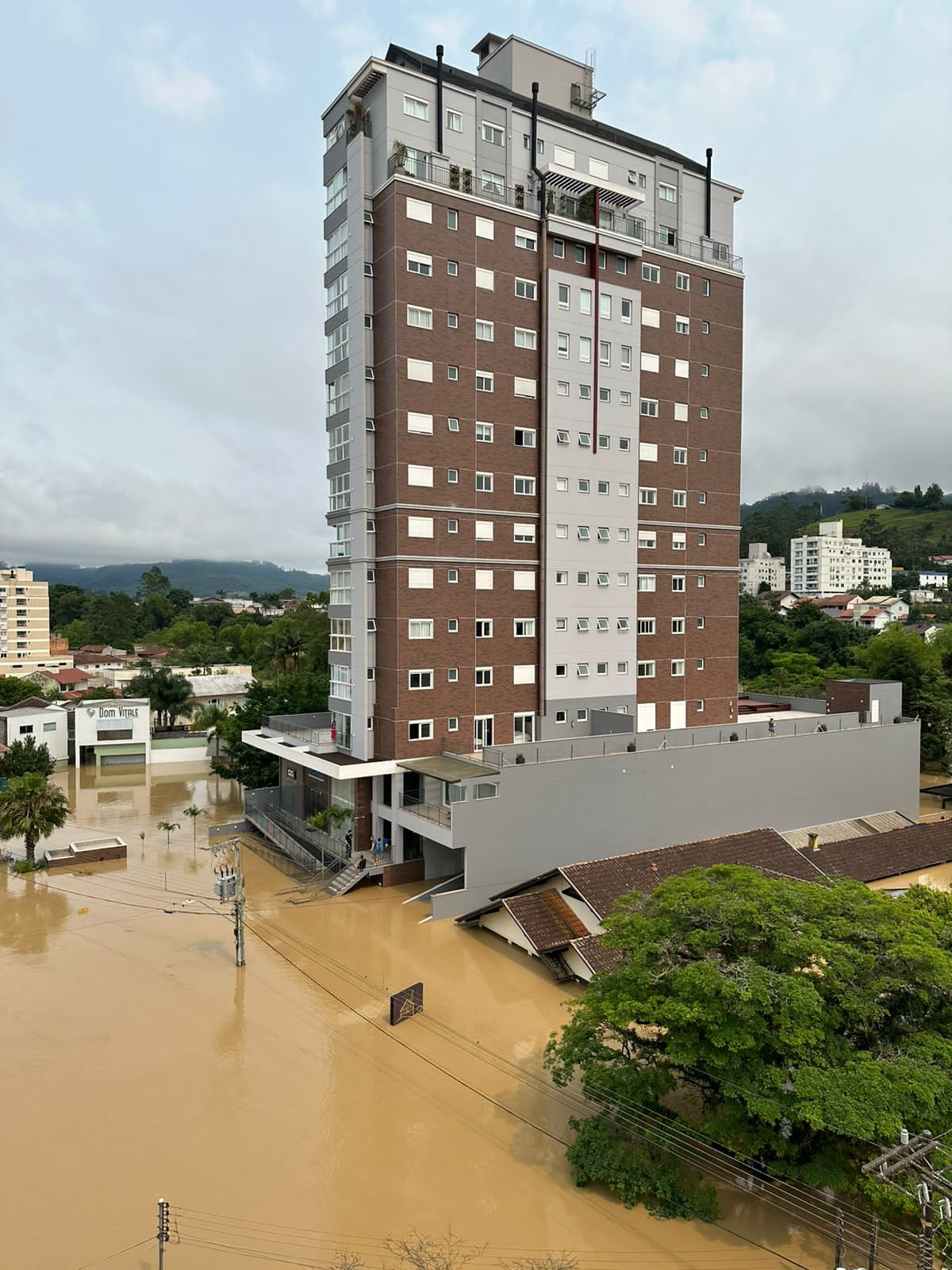 Tragédia das enchentes no Alto Vale do Itajaí e o Programa de