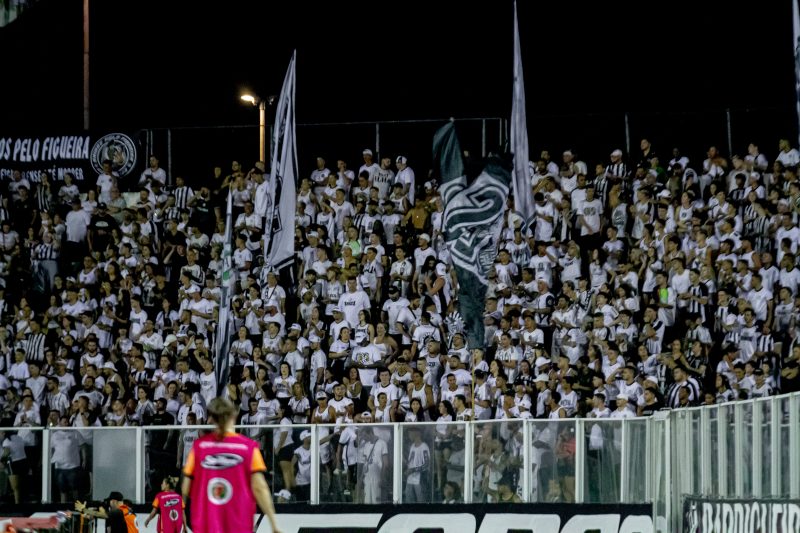 Figueirense E Herc Lio Luz Empatam Em Jogo Morno Pelo Campeonato