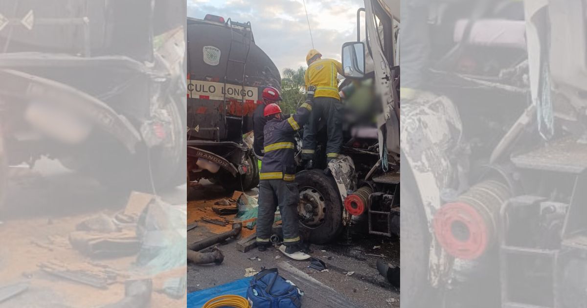 Grave acidente três caminhões interdita BR 101 em Garuva