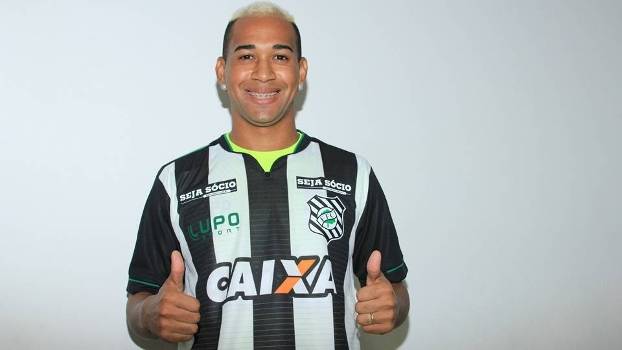 V Deo Atacante Ex Figueirense Faz Gol Pusk S Que Pel N O Fez