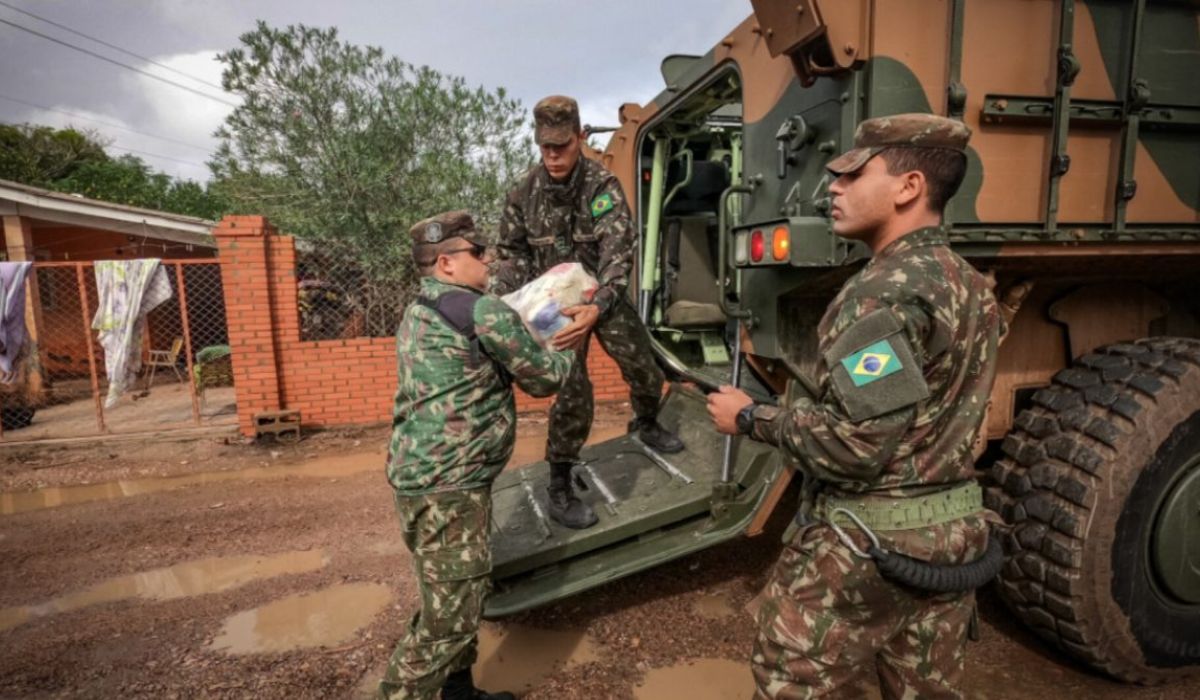 Ap S Desvio De Doa Es Ex Rcito Comandar Distribui O No Rs