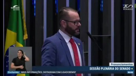 Jorge Seif pede licença médica do Senado após live alterado