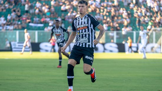 Figueirense anuncia a saída de João Burse após eliminação na Série C