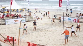 Beach Tennis, o esporte que virou febre em Floripa