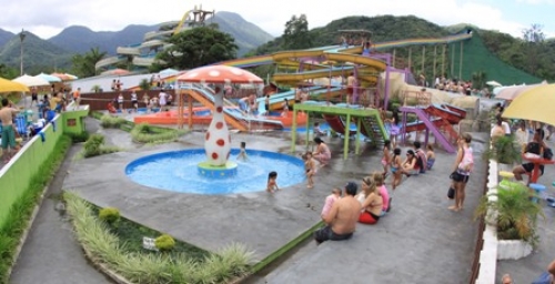 Parque – Parque Aquático Cascata do Piraí