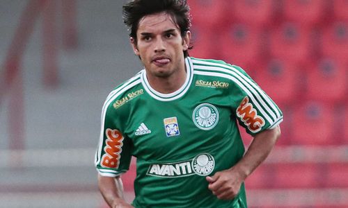 Valdivia, ex-Palmeiras, confirma aposentadoria como jogador de