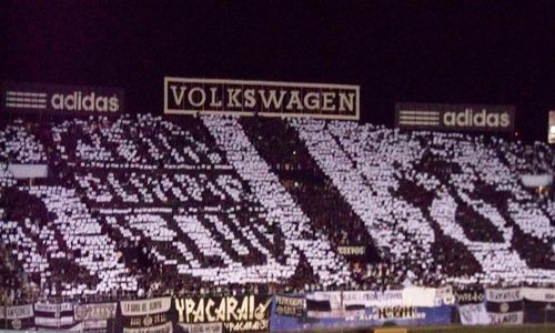 O Canto das Torcidas on X: Mosaico da torcida do Olimpia ontem, vs  Guaraní. no jogo em que o clube alvinegro conquistou o título nacional de  número 42.  / X