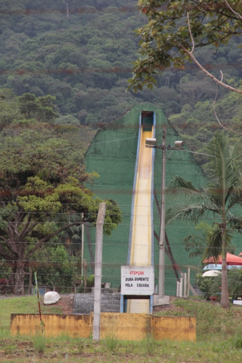 Parque – Parque Aquático Cascata do Piraí