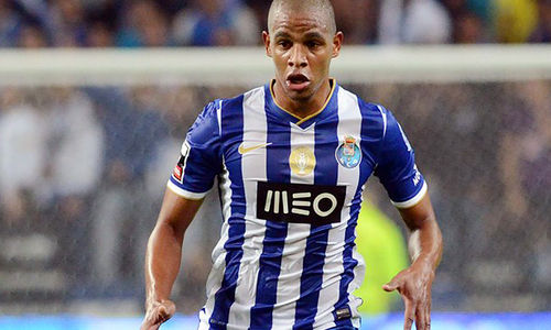 Manchester City contrata volante brasileiro do Porto que quase jogou a Copa  do Mundo - ESPN