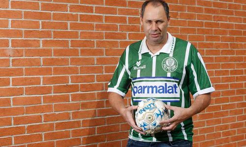 Ídolo e goleador, ex-jogador do Palmeiras recebe grande homenagem