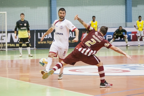 Catarinense é eleito o melhor jogador do mundo de futsal pela terceira vez  – Agência de Notícias Avante!