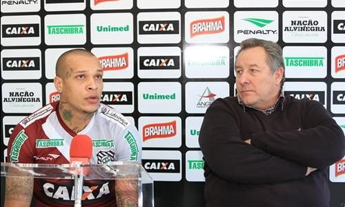 Empresário diz que volante do Hannover está próximo do Palmeiras