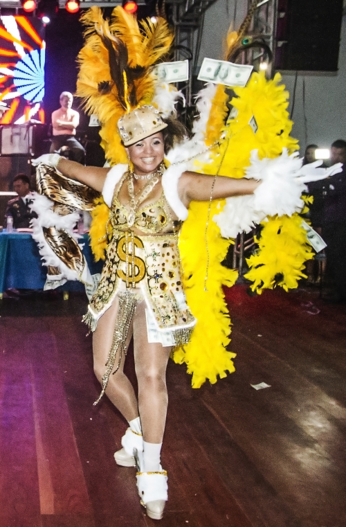 Concurso de Fantasia resgata tradição dos bailes de clube