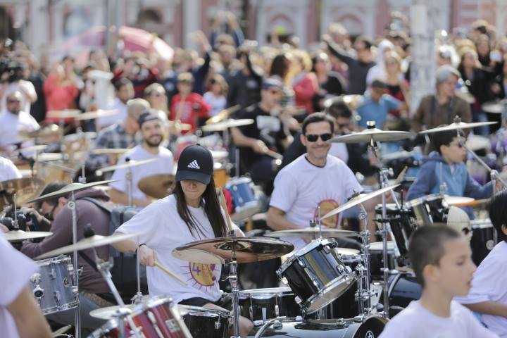 Mais de 500 bateristas participaram do evento – Foto: Daniel Queiroz/ND