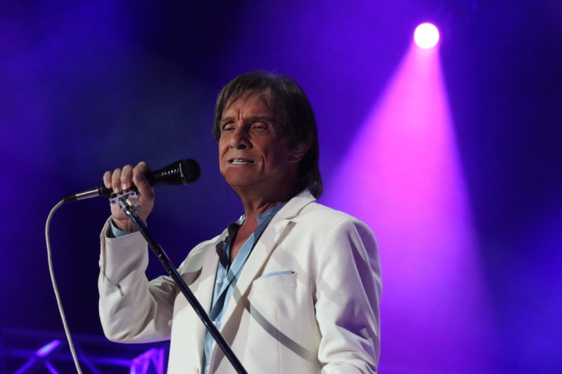 Assessoria de Roberto Carlos divulgou nota comunicando o adiamento do show – Foto: Divulga&ccedil;&atilde;o/ND