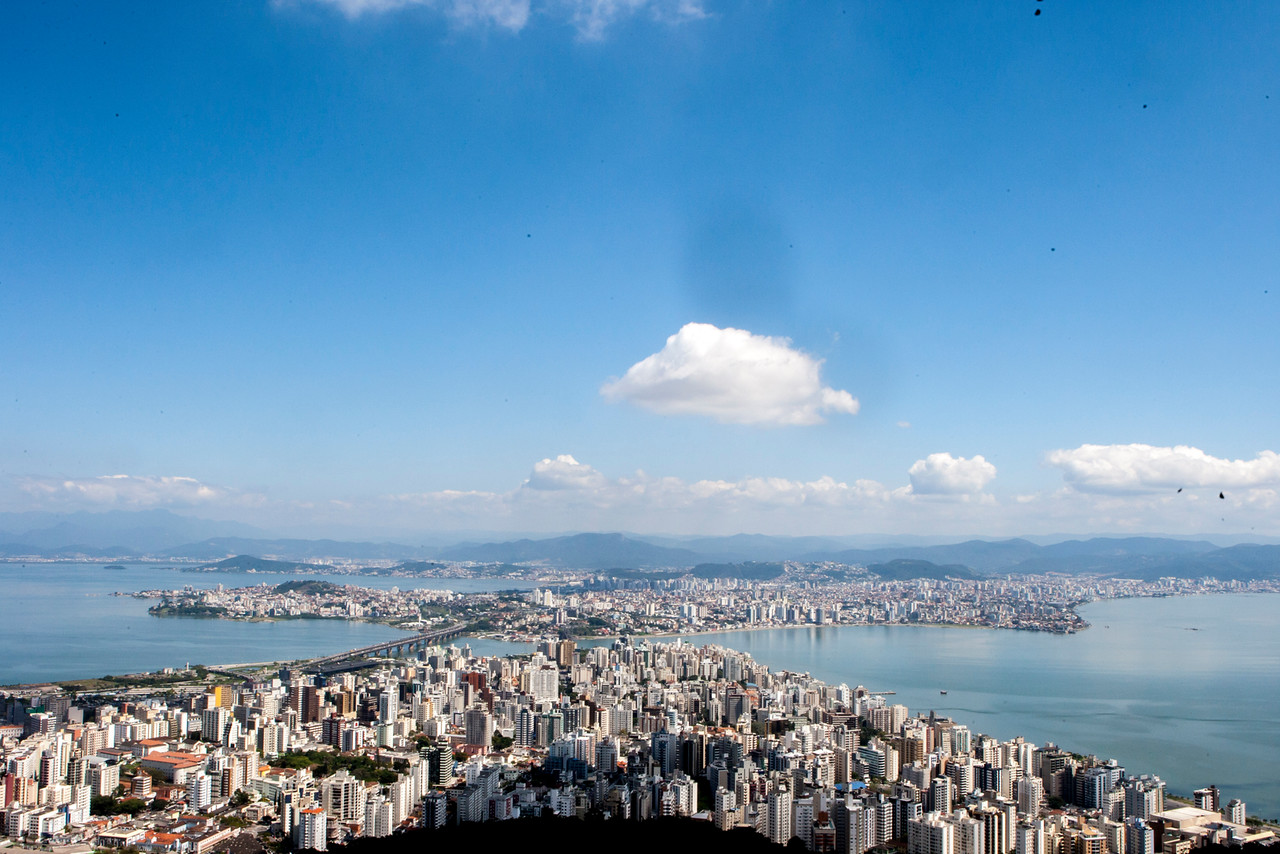 Vai dar praia! Fim de semana promete sol e temperaturas agradáveis em SC
