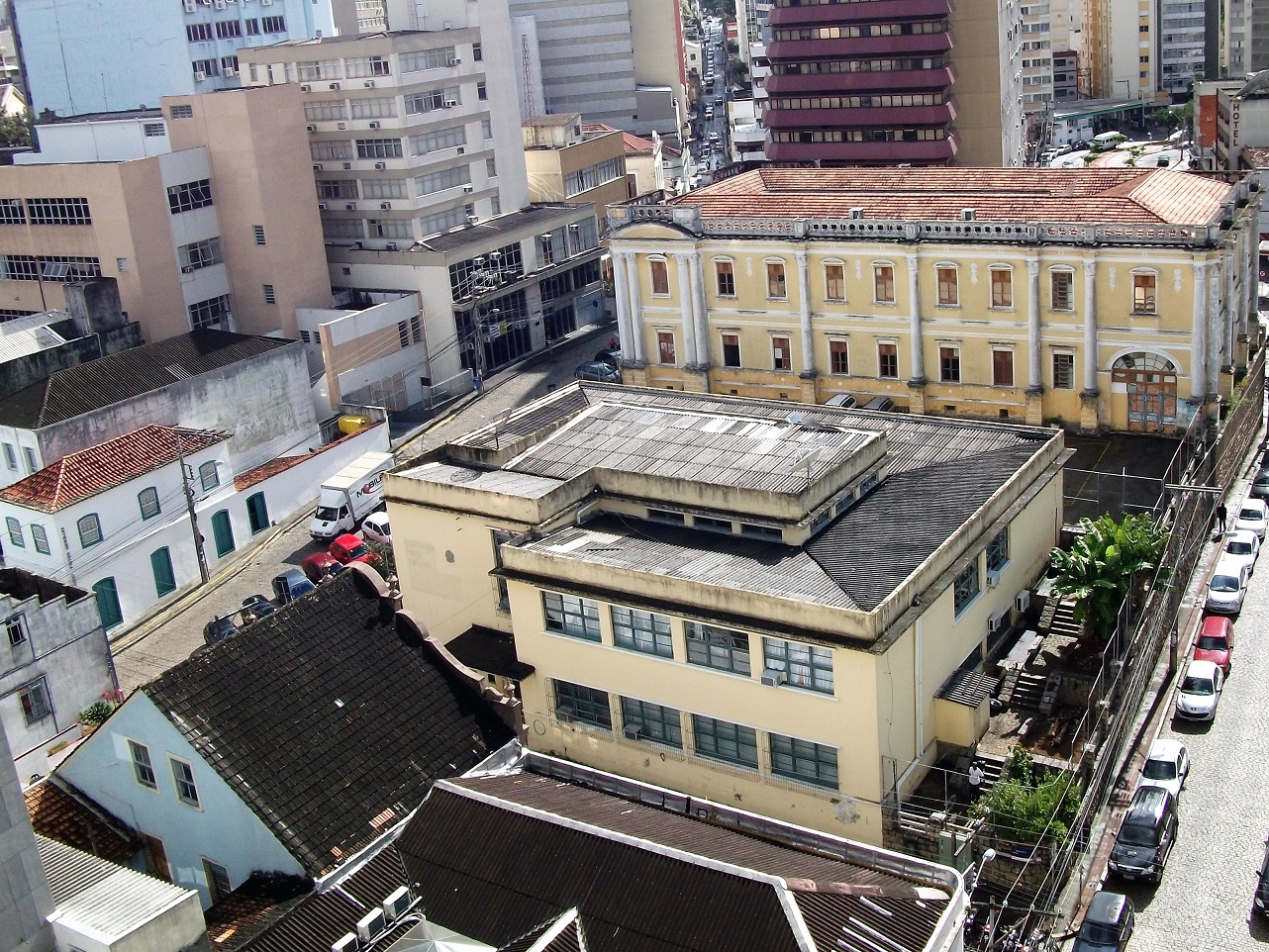 Pr&eacute;dio da Escola Estadual Antonieta de Barros dever&aacute; abrigar o Arquivo P&uacute;blico. Foto: Carlos Dami&atilde;o/ND