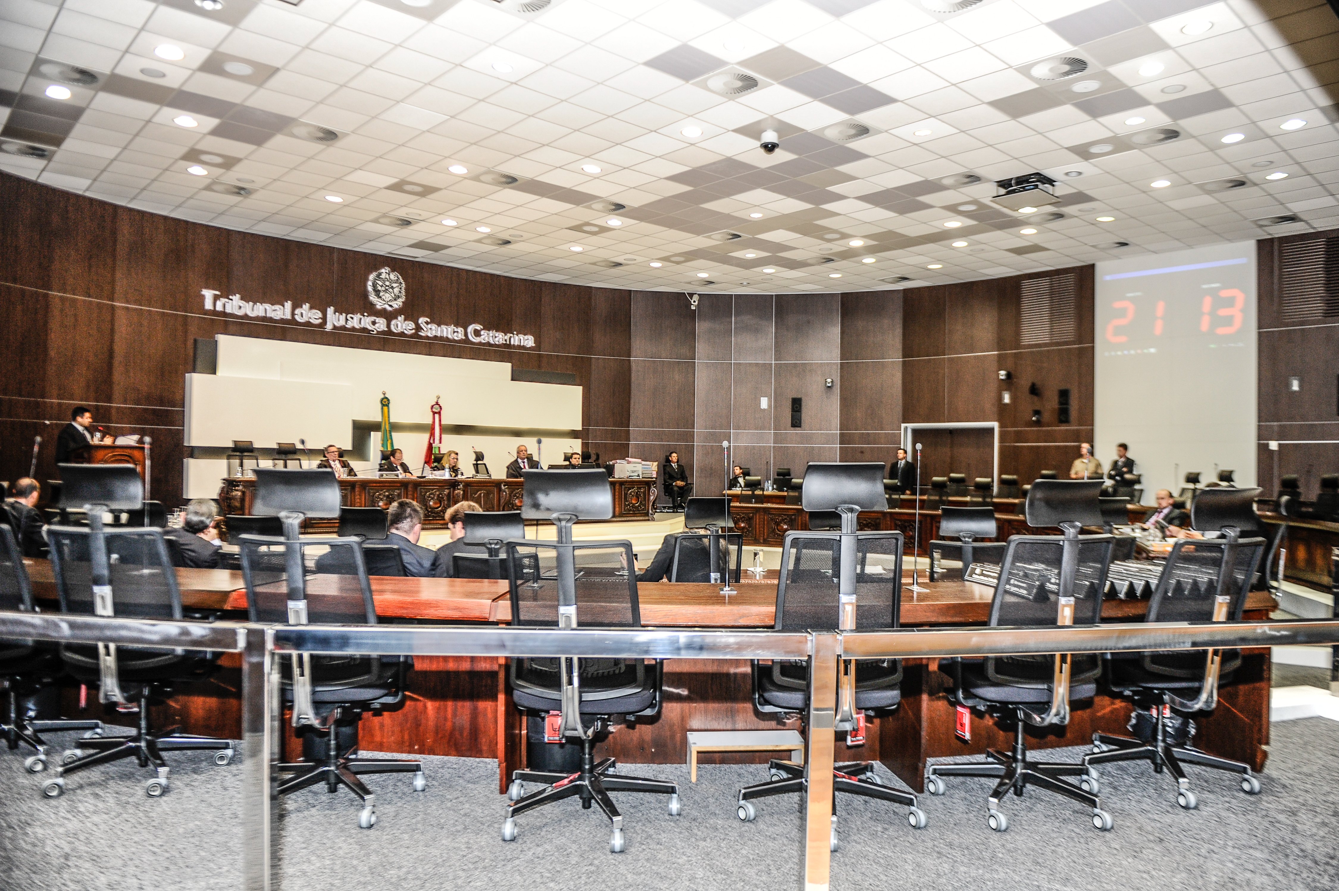 Judiciário devolve R$ 279,8 milhões e TCE deve transferir R$ 70 milhões ao Tesouro de SC