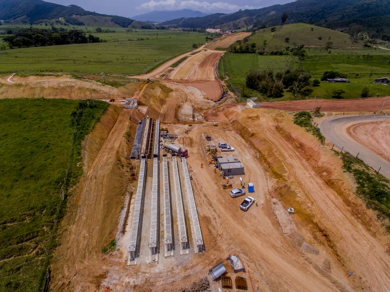 Obra do Anel de Contorno Vi&aacute;rio da Grande Florian&oacute;polis deveria ter sido conclu&iacute;da em 2012- Foto: Fl&aacute;vio Tin/ND